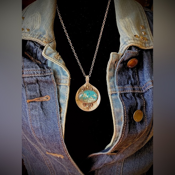 Sterling/turquoise necklace - Picture 3 of 6
